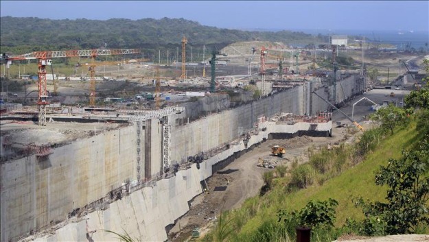 Las negociaciones para relanzar la ampliación del Canal de Panamá siguen en silencio