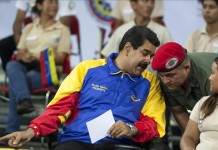 En la imagen, el presidente de Venezuela, Nicolás Maduro (i). EFE/Archivo
