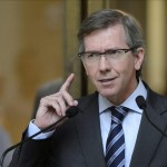 El representante especial de la ONU para Libia, el español Bernardino León, durante una rueda de prensa. EFE/Archivo