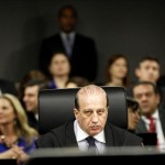 El magistrado Augusto Nardes del Tribunal de Cuentas de Brasil asiste, este 7 de octubre de 2015, a una sesión sobre una denuncia que acusa al Gobierno maquillar el déficit fiscal del año pasado, en Brasilia (Brasil). EFE