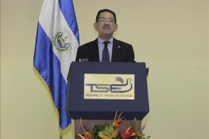 Partidos salvadoreños firman pacto para evitar violencia en la campaña electoral