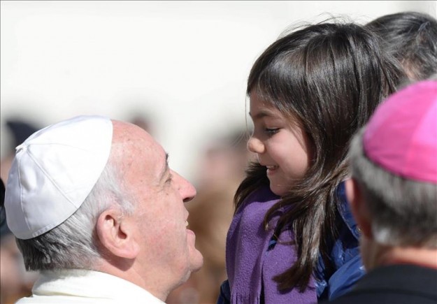 Hispanos entregarán al papa un pedido para que Obama pare las deportaciones