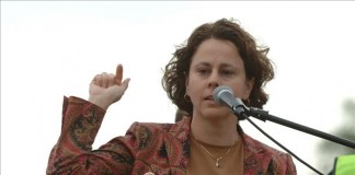 Cecilia Muñoz habla en favor de los derechos de los inmigrantes, en Washington D.C. (EEUU). EFE/archivo