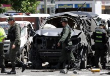 El documento añade que alias "Bigotes" participó en el atentado contra el exministro Londoño Hoyos, ocurrido en mayo de 2012 en una calle ubicada a pocas cuadras del centro financiero de Bogotá y que dejó dos muertos y más de 25 heridos. EFE/Archivo