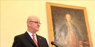 En la imagen, el embajador de España en Washington, Ramón Gil-Casares. EFE/Archivo