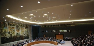 La situación ha sido llevada ante la ONU por Moscú, que vive un momento de fuerte tensión con Turquía a raíz del derribo de un caza ruso en la frontera siria a finales de noviembre. Archivo