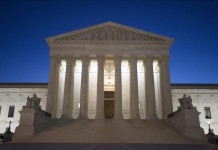 La batalla para nombrar un sustituto para el juez del Tribunal Supremo Antonin Scalia, fallecido hoy a los 79 años en Texas, comenzó ya en el Congreso de Estados Unidos, donde los republicanos amenazaron con vetar cualquier propuesta del presidente Barack Obama. EFE