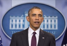 El líder de la mayoría republicana en la Cámara Alta, Mitch McConnell, amenazó con vetar a cualquier sustituto que proponga Obama al considerar que el próximo presidente debe elegir al nuevo juez, y por tanto, el asiento de Scalia debe permanecer vacío hasta que Obama deje la Casa Blanca, dentro de 11 meses. EFE/Archivo