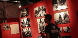 Buenos Aires calienta motores para la llegada de The Rolling Stones con la apertura, hoy miércoles 3 de febrero de 2016, de una muestra fotográfica y audiovisual sobre la célebre banda de rock británica.