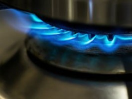 Las quemaduras al cocinar son frecuentes en los mayores